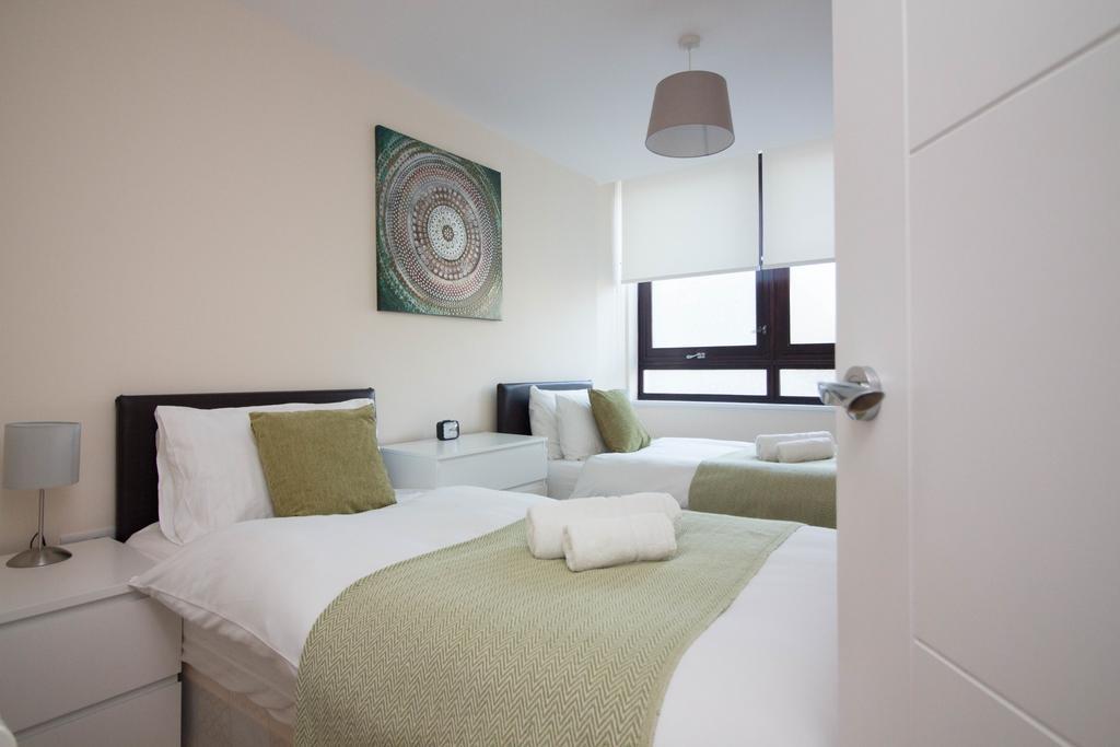 Castle Point Apartments Southampton Premier Lodge Eksteriør bilde